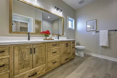 1308 Sherwood Street SE, Hutchinson, MN 55350 - Photo 13