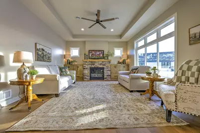 1308 Sherwood Street SE, Hutchinson, MN 55350 - Photo 3