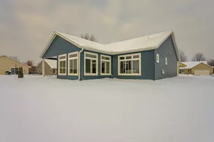 1308 Sherwood St SE, Hutchinson, MN 55350 - Photo 19