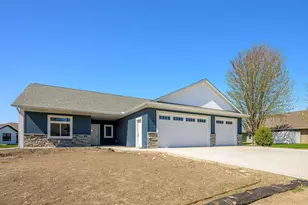 1308 Sherwood St SE, Hutchinson, MN 55350 - Photo 1