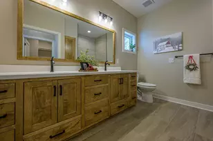 1308 Sherwood St SE, Hutchinson, MN 55350 - Photo 11