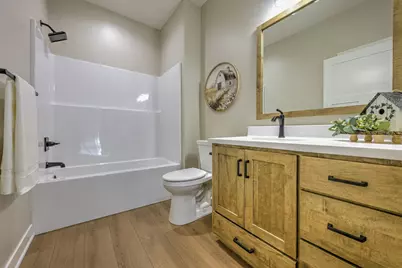 1308 Sherwood Street SE, Hutchinson, MN 55350 - Photo 17