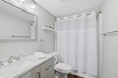 78 10th Street E #1802, Saint Paul, MN 55101 - Photo 17