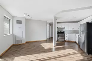 78 10th Street E, Saint Paul, MN 55101 - Photo 5