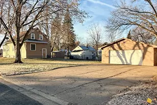 507 2nd Ave SW, Forest Lake, MN 55025 - Photo 3