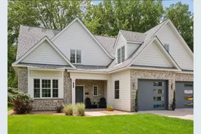1032 Gardner Street E, Wayzata, MN 55391 - Photo 1