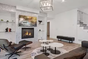 1032 Gardner St E, Wayzata, MN 55391 - Photo 5