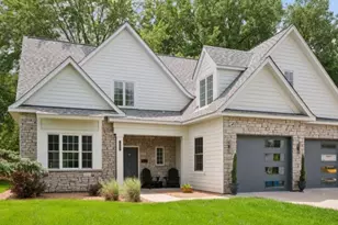 1032 Gardner St E, Wayzata, MN 55391 - Photo 1