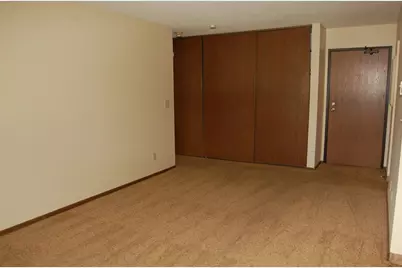 7600 157th Street W #105, Apple Valley, MN 55124 - Photo 5