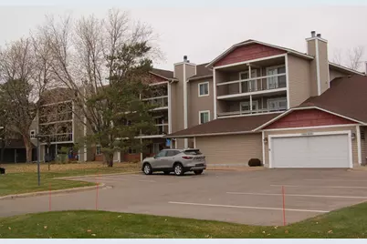 7600 157th Street W #105, Apple Valley, MN 55124 - Photo 1