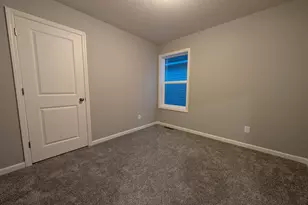 10462 Goodview Ave S, Cottage Grove, MN 55016 - Photo 11