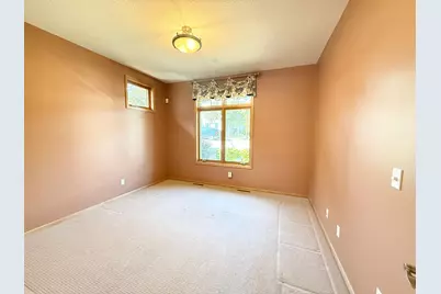 8117 Xerxes Circle, Bloomington, MN 55431 - Photo 19