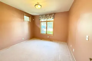 8117 Xerxes Cir, Bloomington, MN 55431 - Photo 19