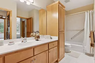 8117 Xerxes Cir, Bloomington, MN 55431 - Photo 25