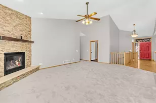 16045 Kennard Ct, Lakeville, MN 55044 - Photo 11