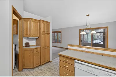 1606 17th Street SW, Austin, MN 55912 - Photo 7