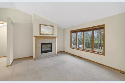 1606 17th Street SW, Austin, MN 55912 - Photo 5