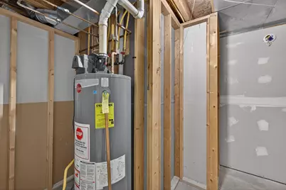 1606 17th Street SW, Austin, MN 55912 - Photo 39