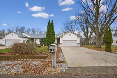 1606 17th Street SW, Austin, MN 55912 - Photo 1