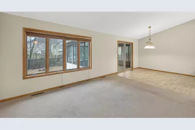 1606 17th Street SW, Austin, MN 55912 - Photo 3