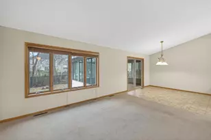 1606 17th St SW, Austin, MN 55912 - Photo 3