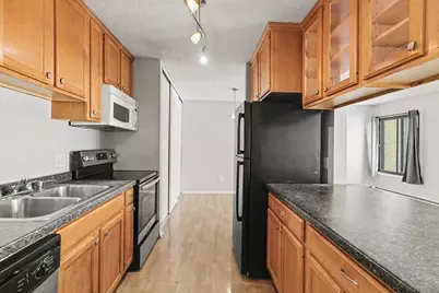 4110 Rahn Road #201, Eagan, MN 55122 - Photo 5