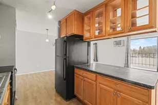 4110 Rahn Rd, Eagan, MN 55122 - Photo 7