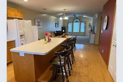 107 9th Street SE, Freeport, MN 56331 - Photo 5