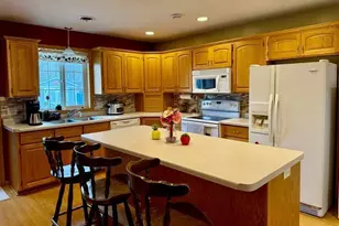 107 9th St SE, Freeport, MN 56331 - Photo 3