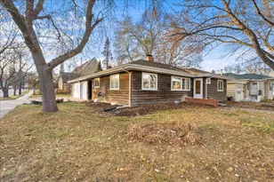 406 2nd St N, Bayport, MN 55003 - Photo 5