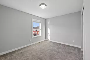 7265 Zircon Ct N, Maple Grove, MN 55311 - Photo 25