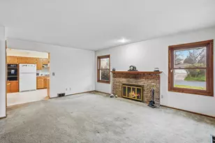 601 E 103rd St, Bloomington, MN 55420 - Photo 7