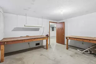 601 E 103rd St, Bloomington, MN 55420 - Photo 21