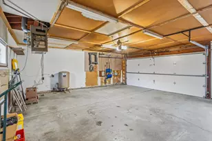 601 E 103rd St, Bloomington, MN 55420 - Photo 37