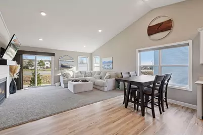 1340 Chestnut Circle, Carver, MN 55315 - Photo 9