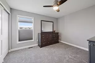 1340 Chestnut Cir, Carver, MN 55315 - Photo 29