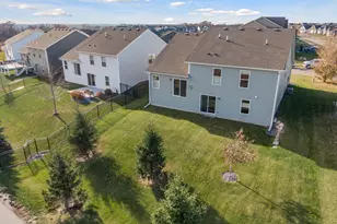 1340 Chestnut Cir, Carver, MN 55315 - Photo 43