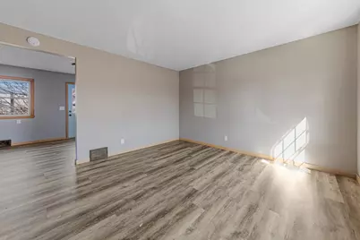 8016 51st Avenue N, New Hope, MN 55428 - Photo 5