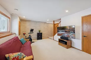 6415 Mere Dr, Eden Prairie, MN 55346 - Photo 29