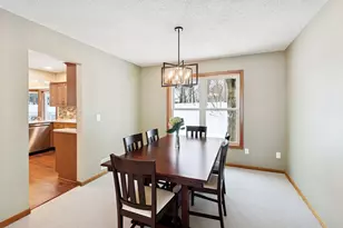 6415 Mere Dr, Eden Prairie, MN 55346 - Photo 13