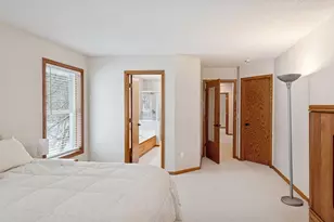 6415 Mere Dr, Eden Prairie, MN 55346 - Photo 19