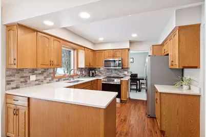 6415 Mere Drive, Eden Prairie, MN 55346 - Photo 5