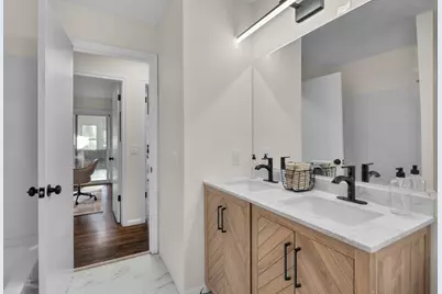 8317 67th Avenue N, Brooklyn Park, MN 55428 - Photo 23