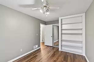 738 Manor St, Vadnais Heights, MN 55127 - Photo 9