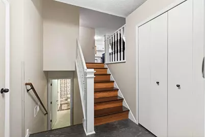 738 Manor Street, Vadnais Heights, MN 55127 - Photo 3