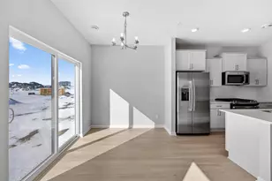 10328 Birchwood Cir, Victoria, MN 55318 - Photo 9