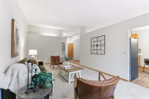 3635 Zinnia Ln N, Plymouth, MN 55441 - Photo 5