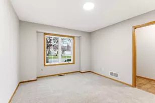 3635 Zinnia Ln N, Plymouth, MN 55441 - Photo 15