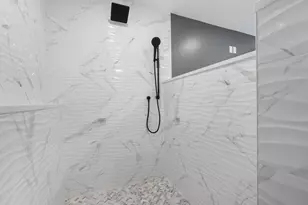 963 Golfview Ave, Zumbrota, MN 55992 - Photo 13