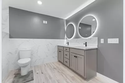 963 Golfview Avenue, Zumbrota, MN 55992 - Photo 11